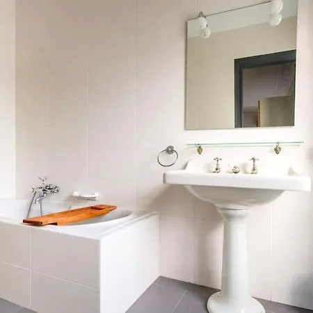 Demeure Du Xviiie Avec Jacuzzi Pres De Paris Apartment